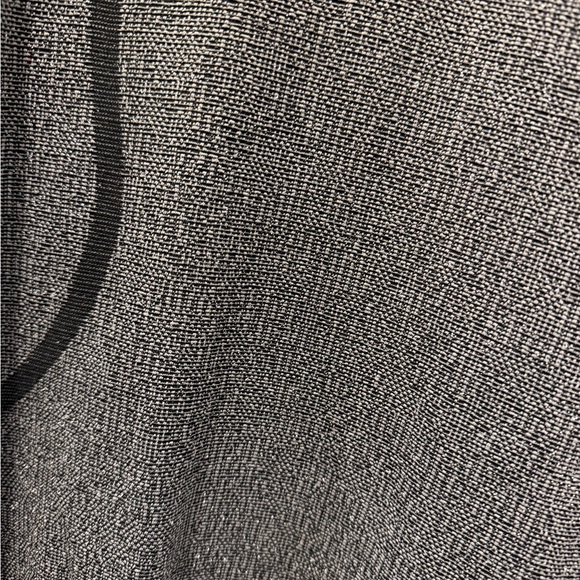 Lululemon Swiftly Tech Long-Sleeve Shirt 2.0 *Waist Length Size 10 - Picture 7 of 7